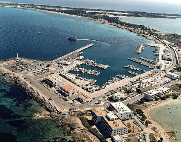 Puerto-de-la-Savina